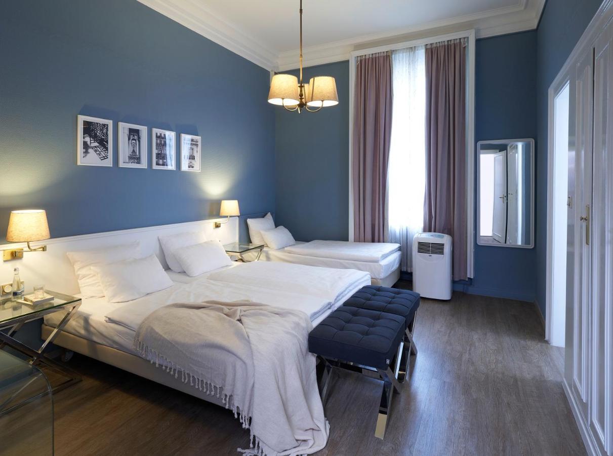 Hotel Monopol - Central Station Frankfurt am Main Eksteriør billede